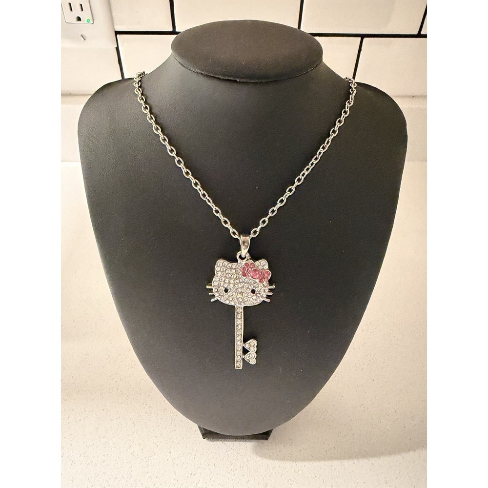Hello Kitty Necklace Skeleton Key Silvertone Rhinestones Adjustable